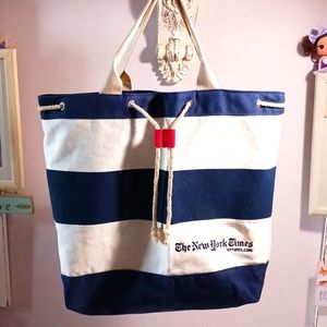 *New* Vintage "The New York Times" Logo Stripe Tote Bag 🩴🏖🏝